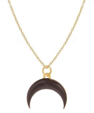 Exprimez votre côté mystique avec notre collier corne lune tendance, un bijou qui évoque la magie de la nuit.