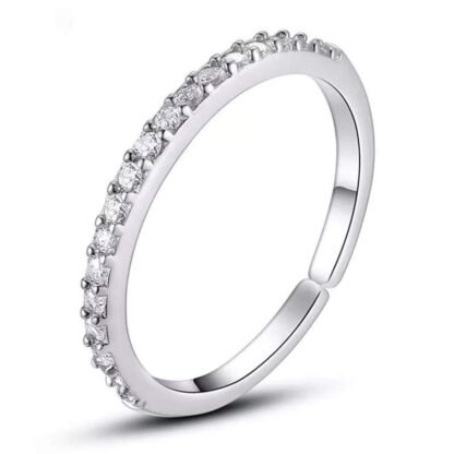 bague fine avec oxydes de zirconium argent